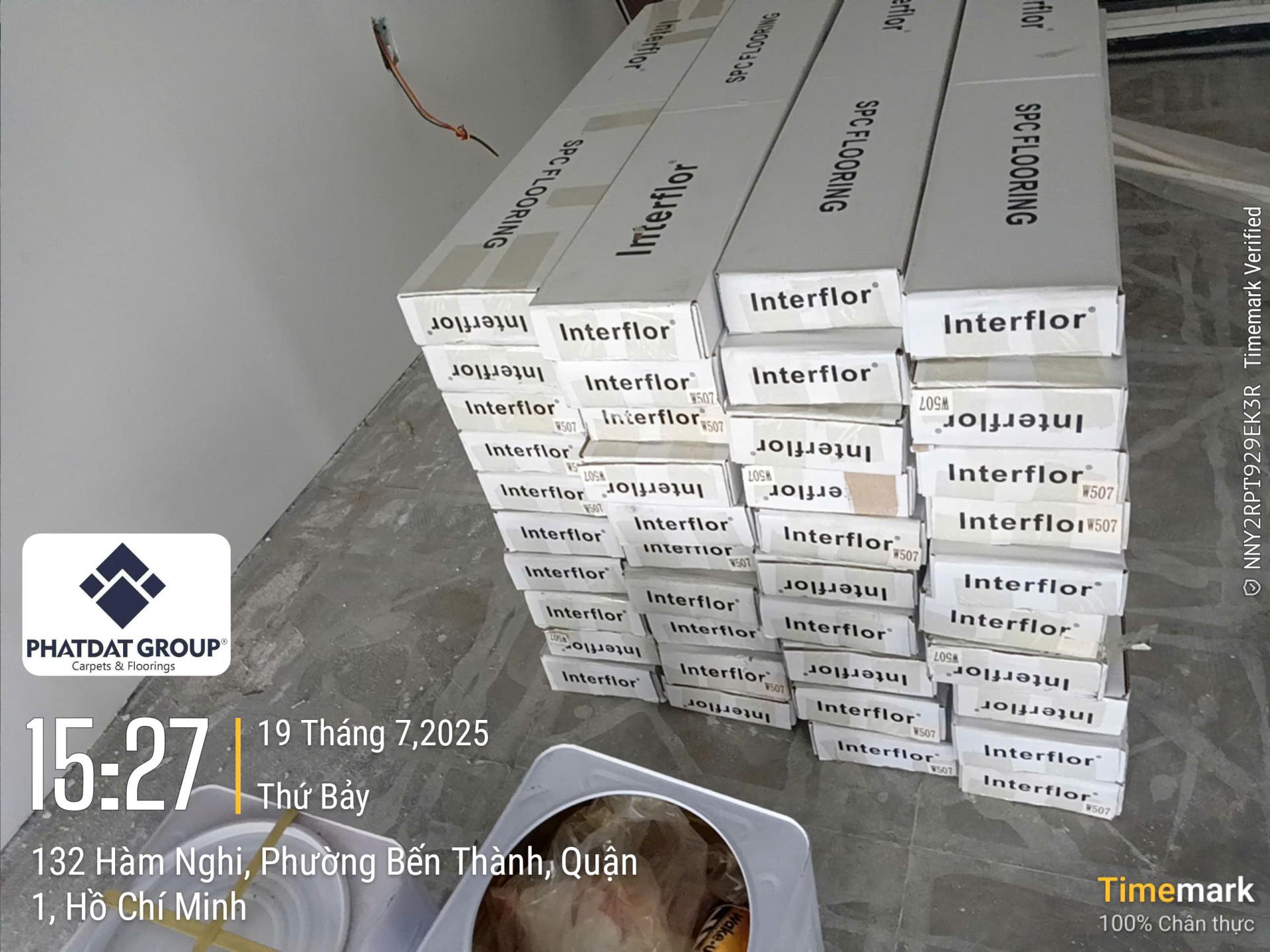 sàn vinyl Interflor box